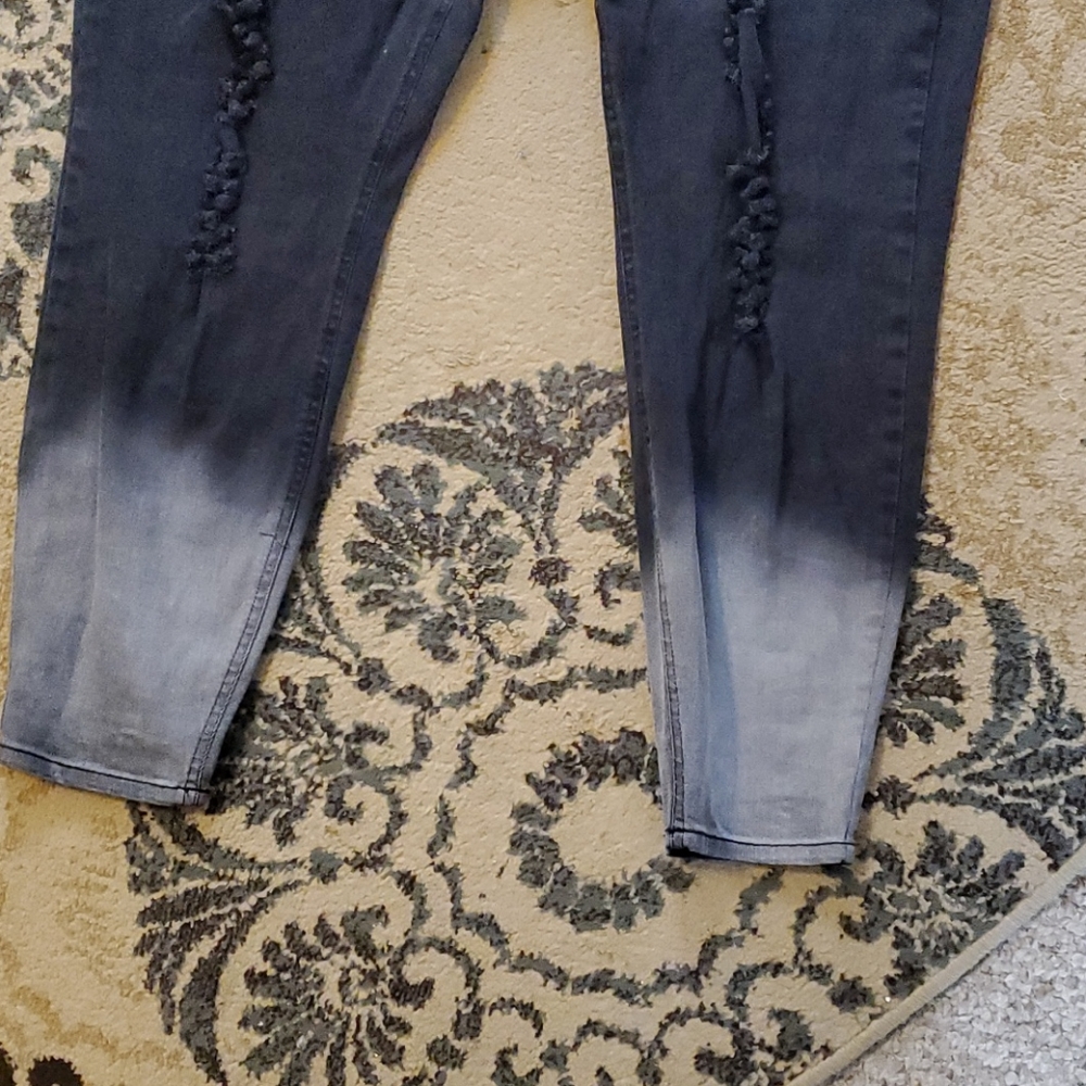 Jeans - Picture 4 of 6